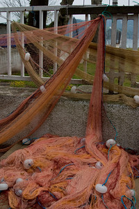  > Fishing net repair shop